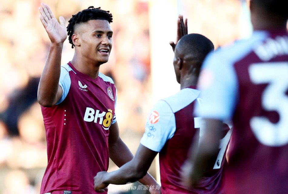 样在锋线上 样在锋线上